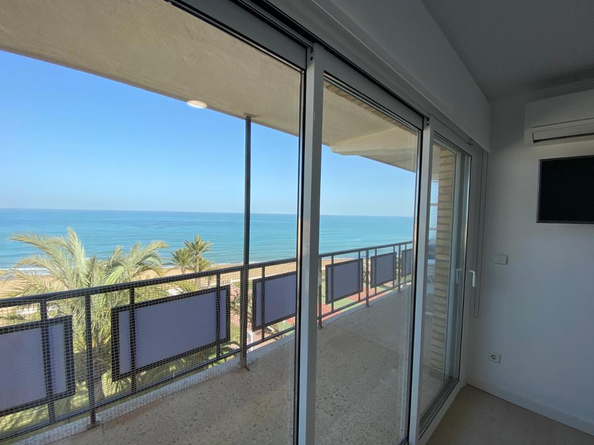 Atico En Primerisima Linea De Playa!!! Denia Bagian luar foto